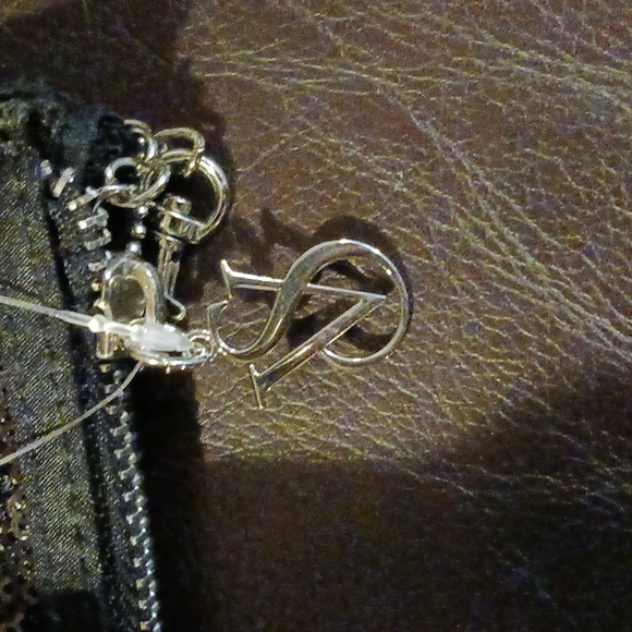 Victoria's Secret Black Sequined coin Pouch - Picture 3 of 7